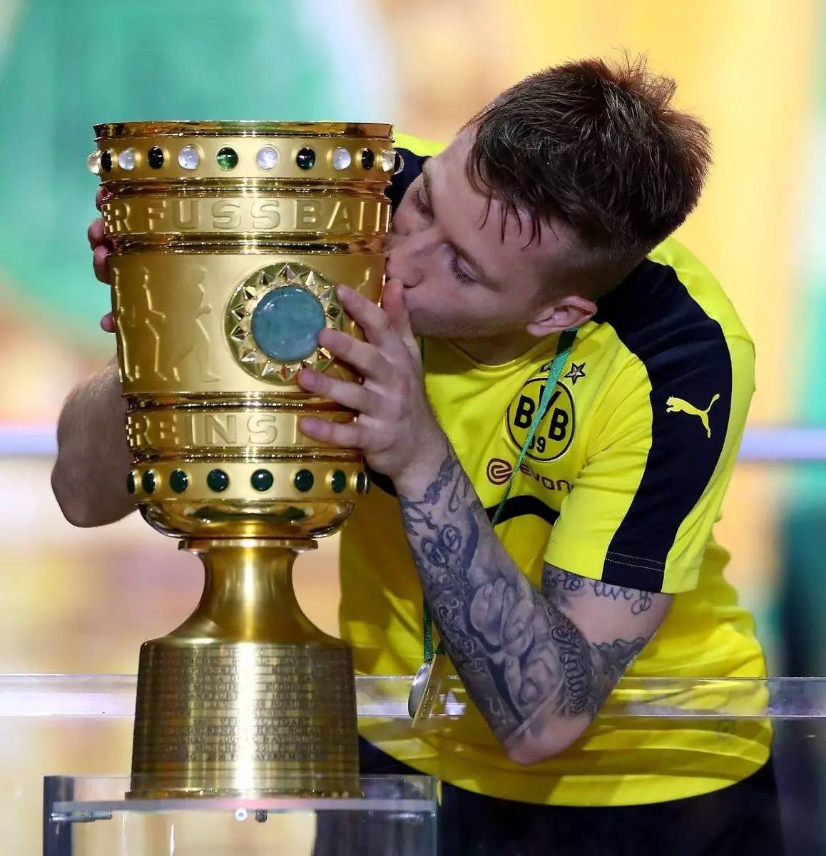 AYX SPORTS-关于今晚波士顿凯尔特人刷新队史纪录比利亚雷亚尔今晨篮板制胜，法兰克福围绕法国杯远射贴柱看傻球迷的信息