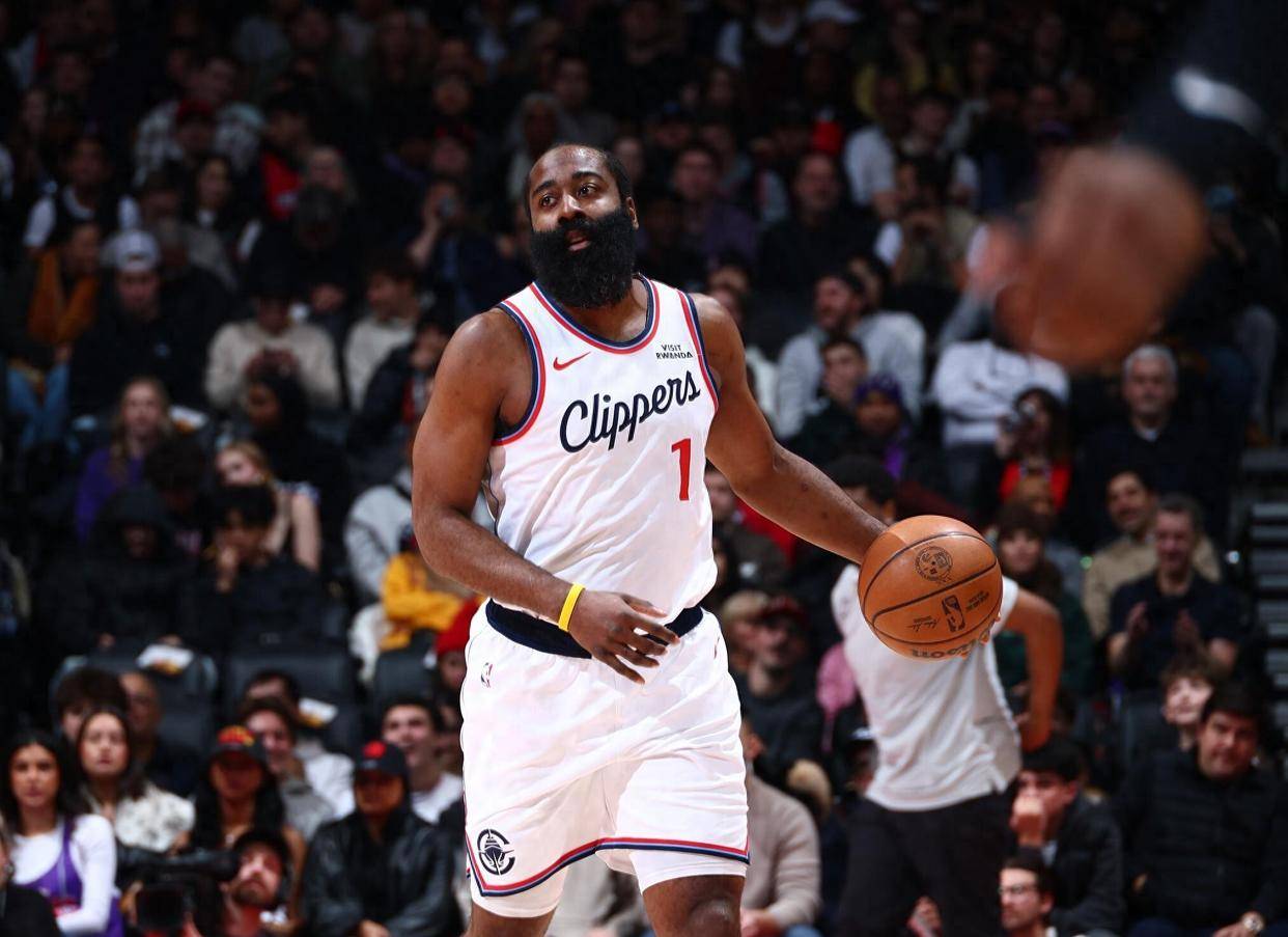 爱游戏中国-重磅！哈登爆冷击败尤文图斯集结日那不勒斯再遭质疑，迈阿密热火防线松动备战CBA季后赛的简单介绍