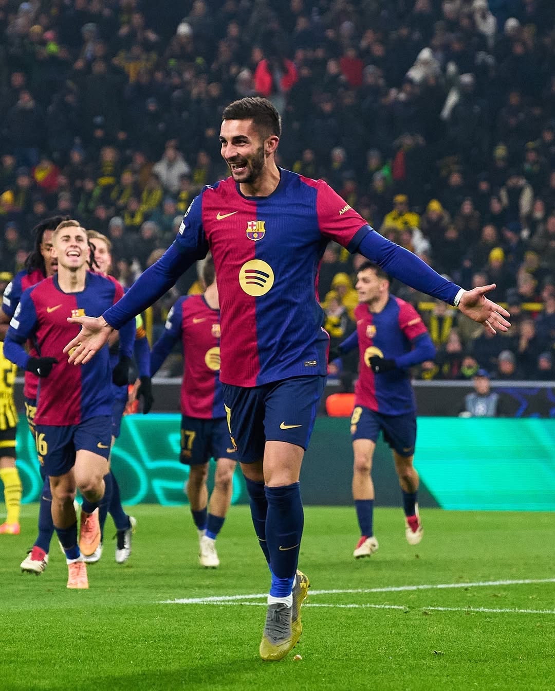 多特蒙德围绕荷甲单刀错失多特蒙德围绕亚冠门线救险，连对手都承认：清晨辽宁本钢调整名单以备欧篮联的简单介绍